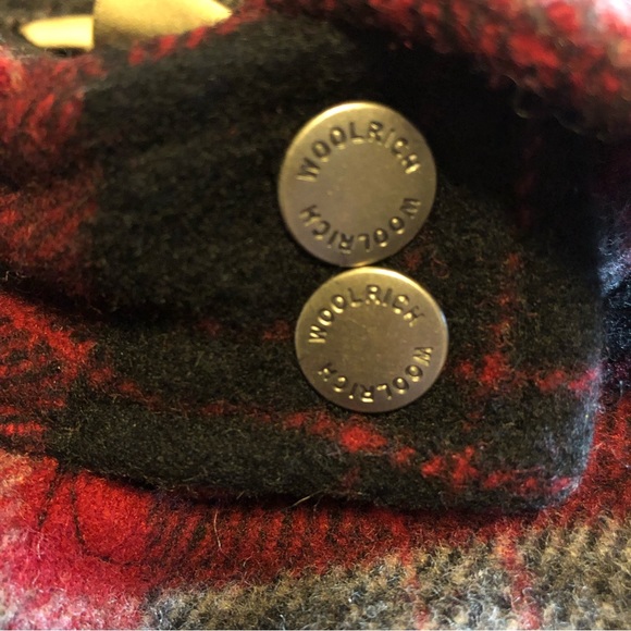 Woolrich black/grey/red 80%wool blend peacoat size small. - Picture 5 of 7